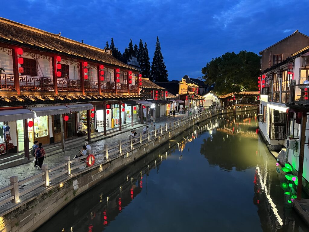 Zhujiajiao water town